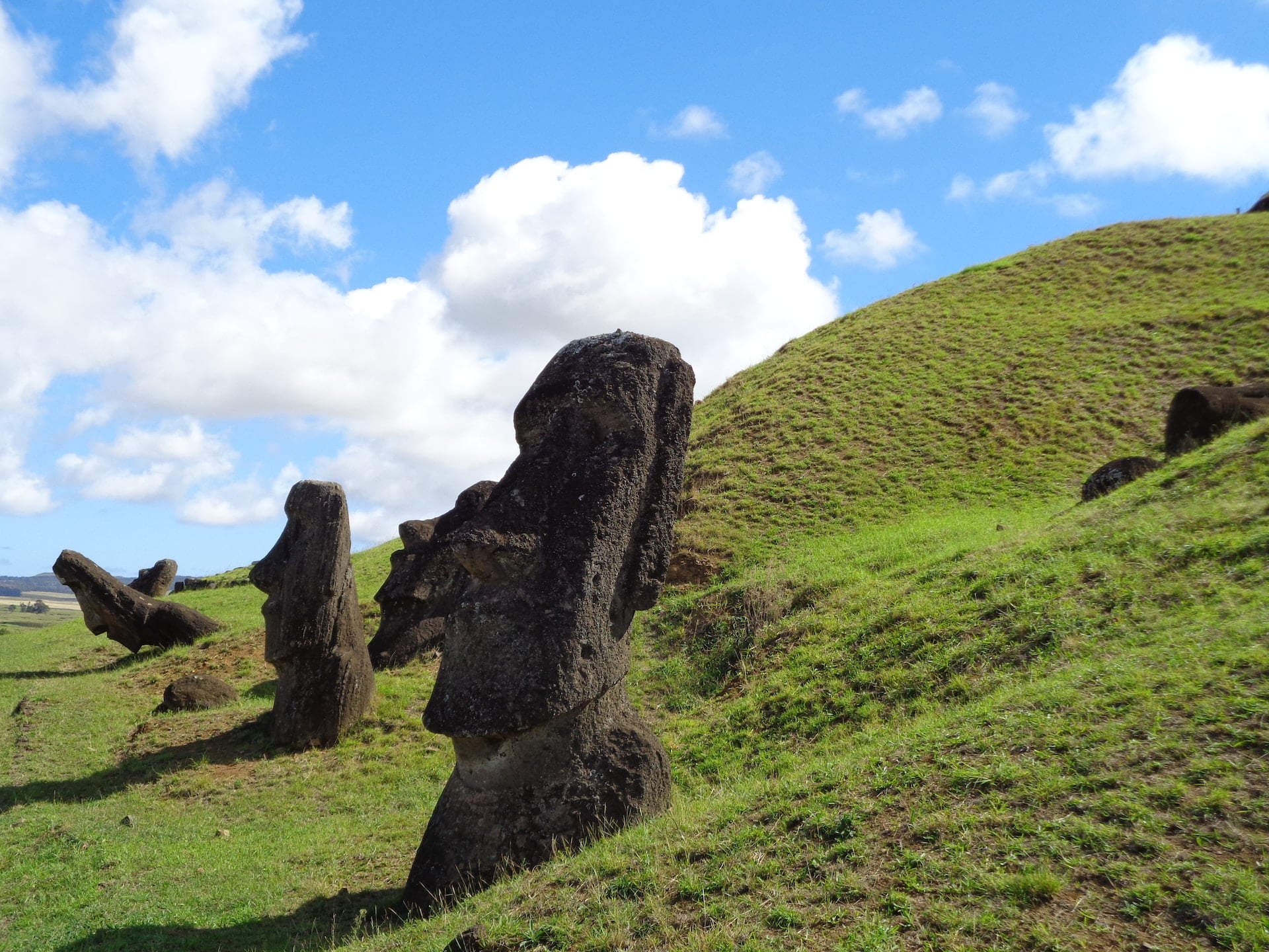 Cheap Flights to Easter Island: Ultimate Guide to Booking & Travel Tips