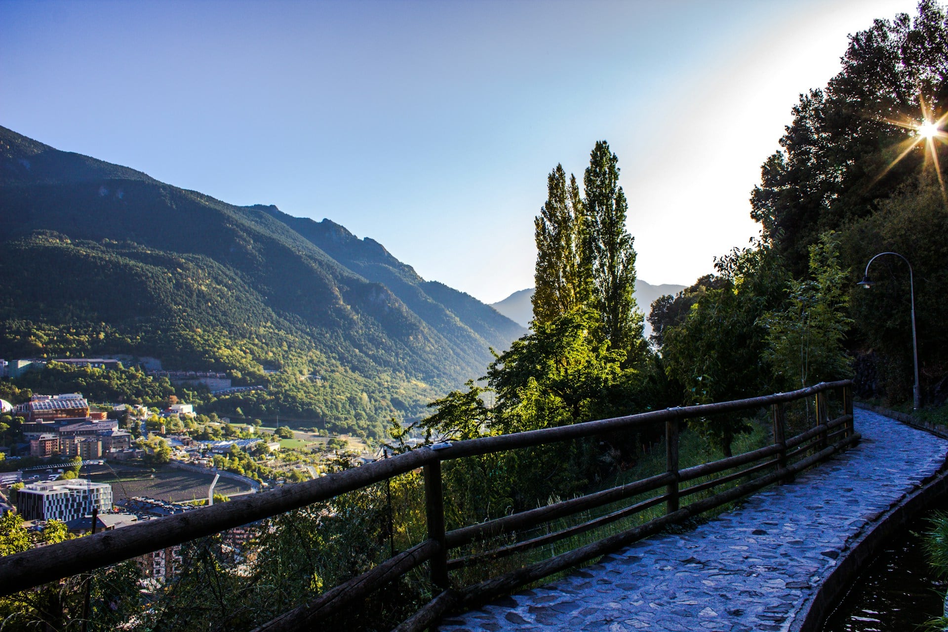 Cheap Flights to Andorra la Vella: Ultimate Guide to Booking & Travel Tips